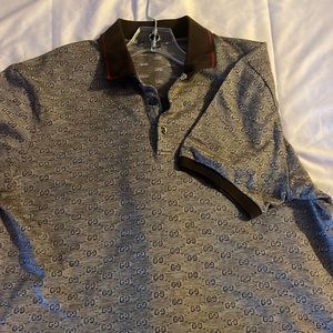 Slim fit brown Gucci Polo  US size large always dry cleaned great condition